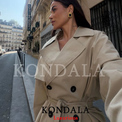 MONVIA CÔTE — Trench corto • Diseño atemporal • Ajuste sofisticado